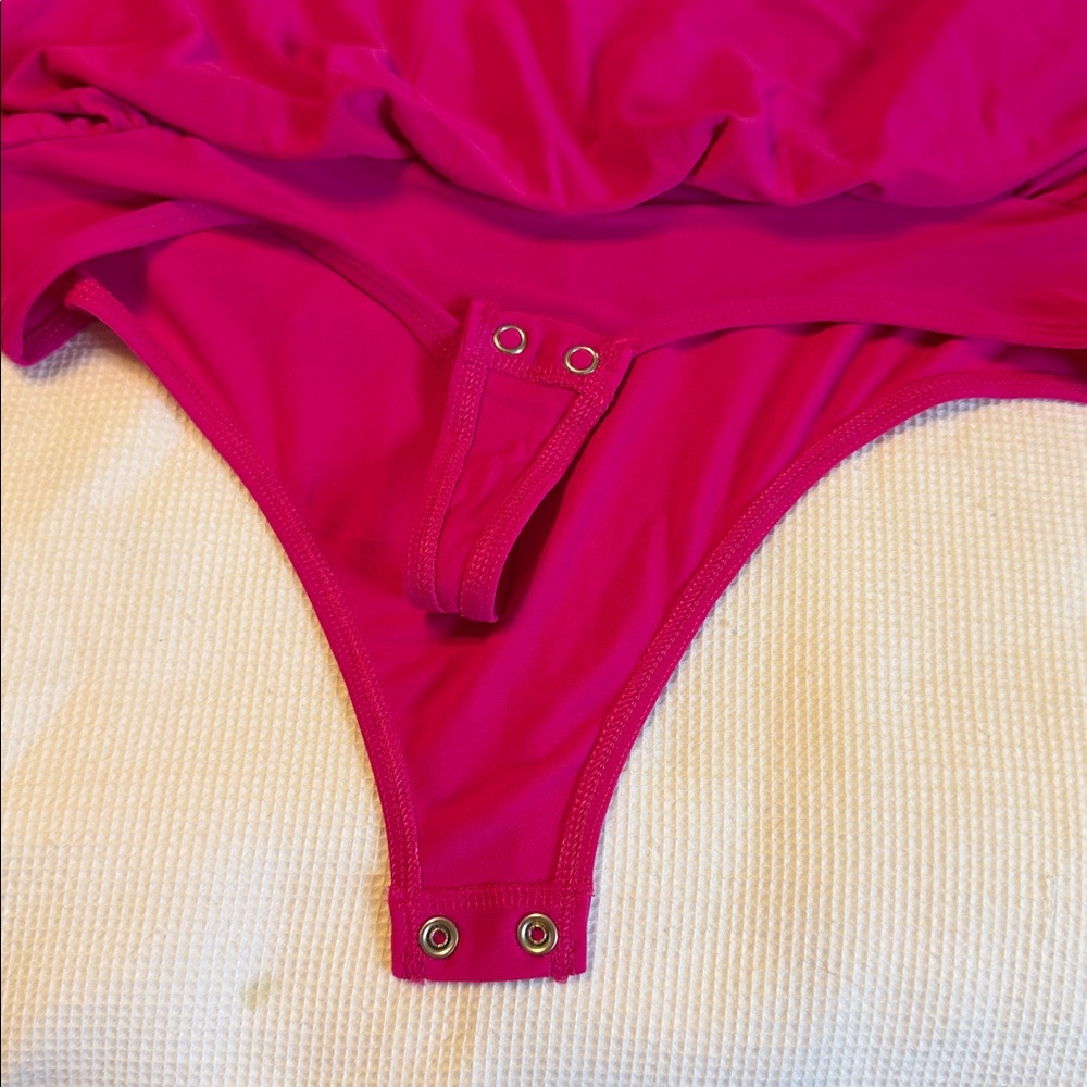 Express Skimming One Shoulder O-Ring Body Suit Fuchsia Color Size XS NWT - Picture 11 of 12